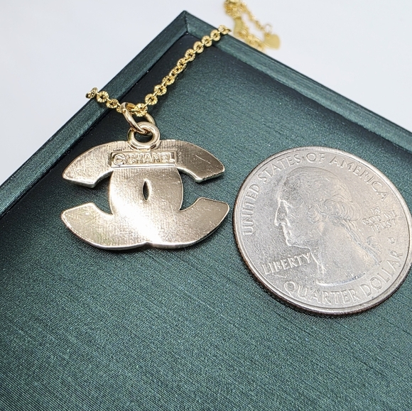 CHANEL Gold Necklace with Silver Crystal Accents. Silver S925 Solid SILVER CHAIN - Picture 2 of 3